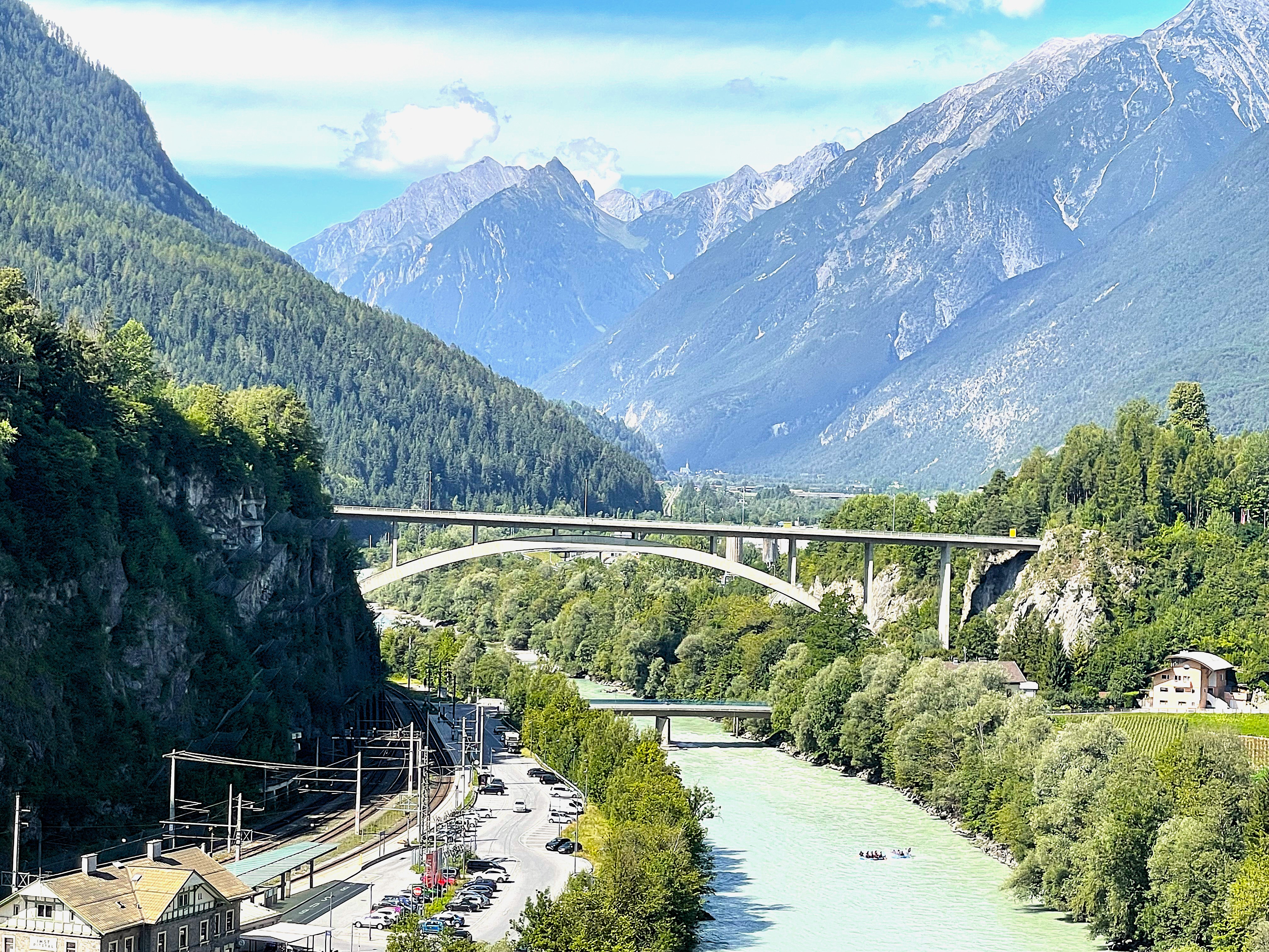 The Perfect Switzerland Itinerary: Alps, Lakes and Scenic Trains